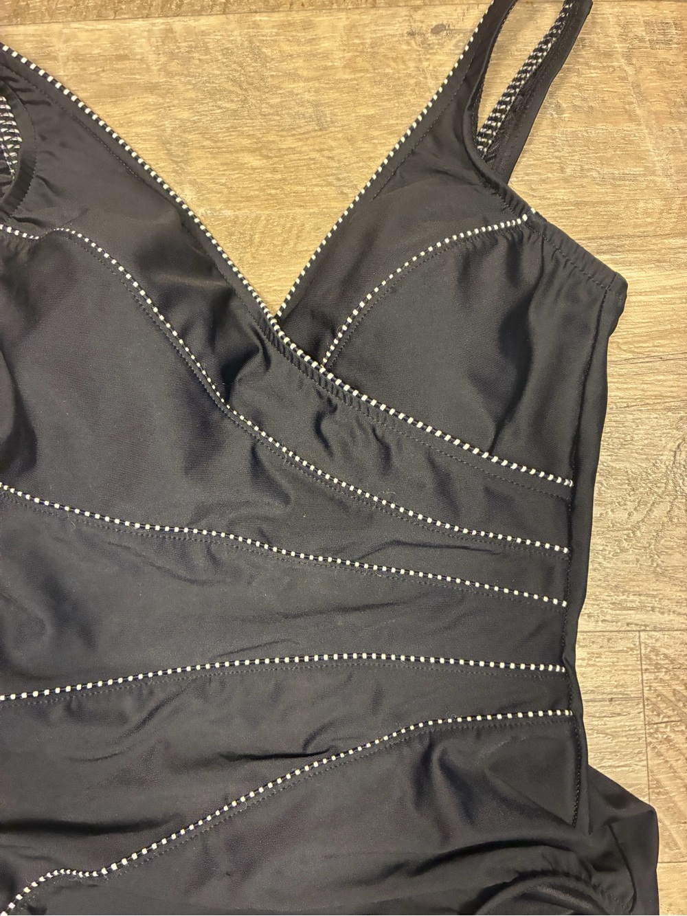 Miraclesuit Horizon One Piece Slimming Tummy Control Swimsuit - Picture 5 of 12